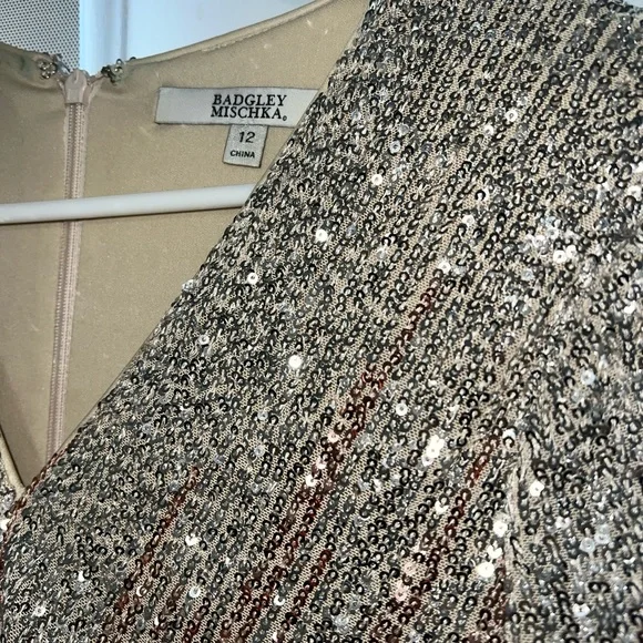 Badgley Mischka Gold Sequin Long Sleeve Dress - Picture 3 of 5